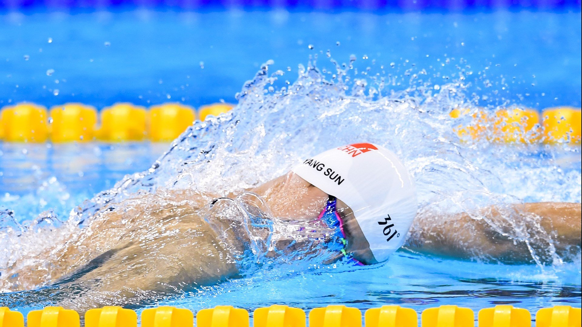 Faker操作风采成为电竞传奇,faker操作名场面