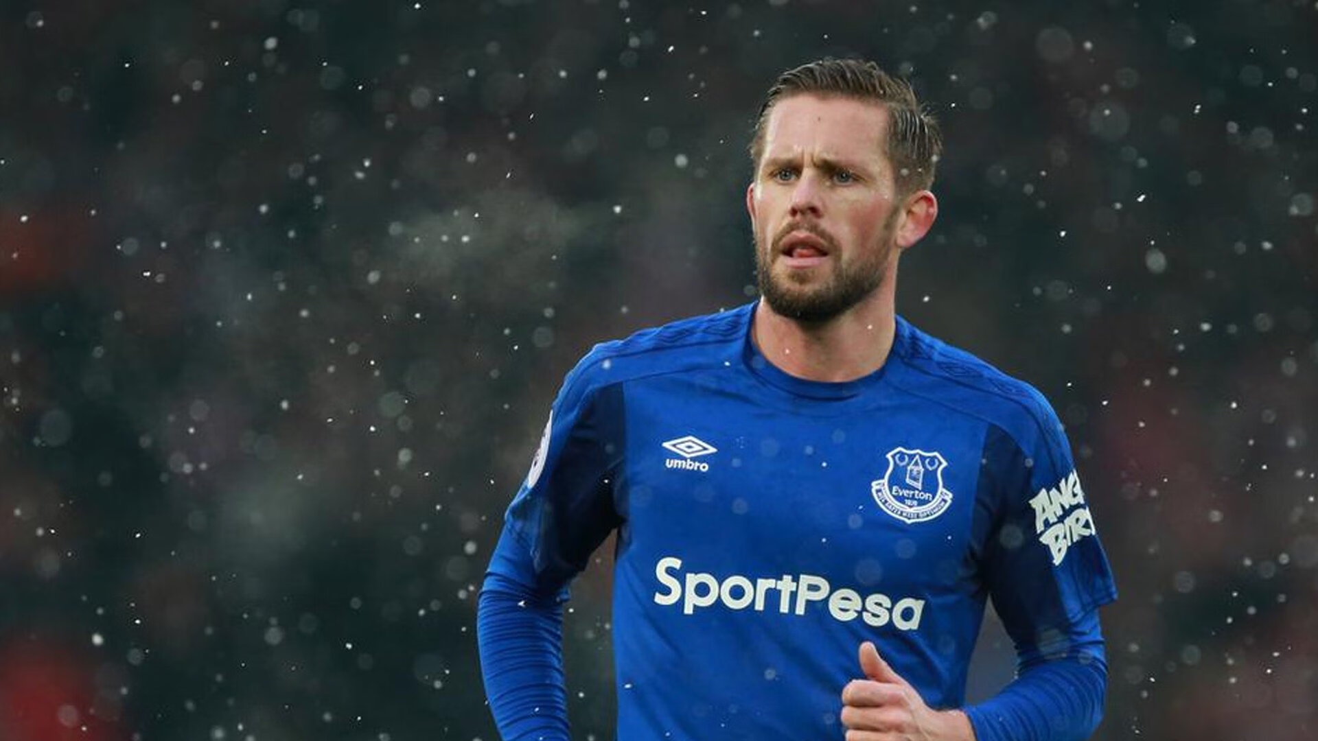 49人主场再胜,防守体系堪称完美,内场防守队员