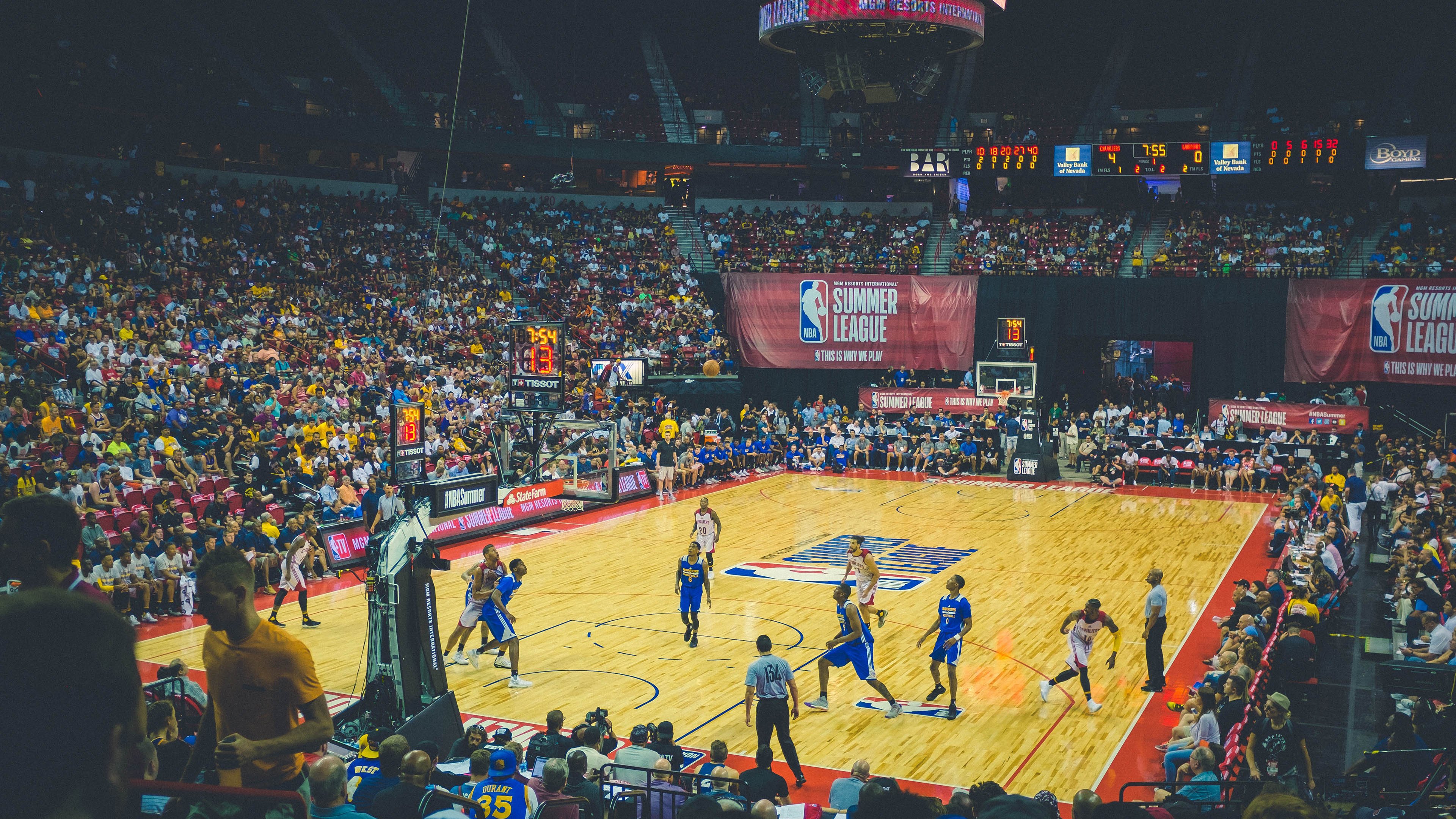 《英雄联盟》夏季赛季后赛阵容正式公布,强队迎战,lol夏季赛季后赛规则2021